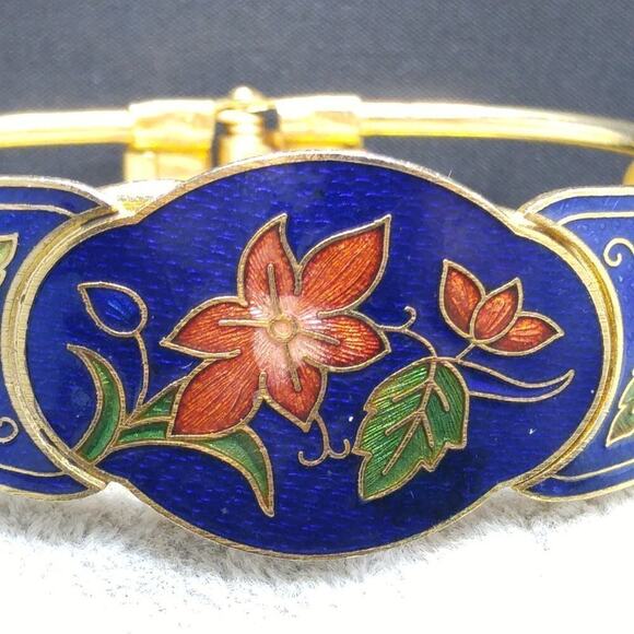 Vintage Cloisonne Blue Enamel Red Flower Bracelet, Hinged, 1970s, 7 Inches - Picture 2 of 10